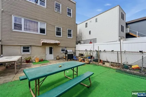 6208 Durham Avenue North Bergen NJ 07047