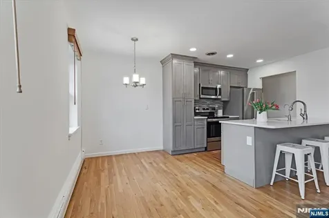 364 E Ridgewood Avenue Ridgewood NJ 07450