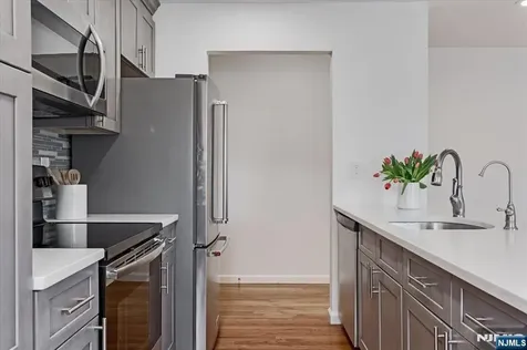 364 E Ridgewood Avenue Ridgewood NJ 07450