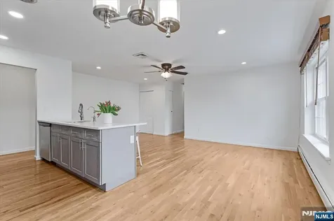364 E Ridgewood Avenue Ridgewood NJ 07450