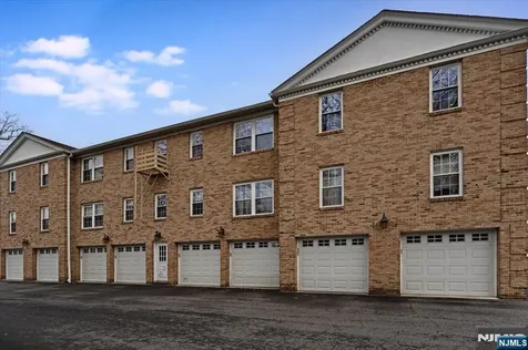 364 E Ridgewood Avenue Ridgewood NJ 07450