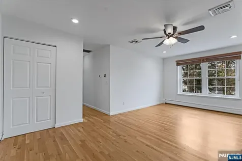 364 E Ridgewood Avenue Ridgewood NJ 07450