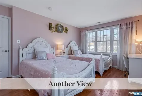80 W Prospect Street Waldwick NJ 07463