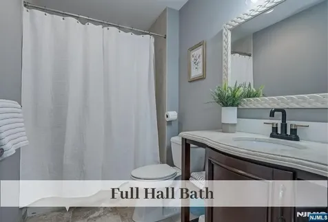 80 W Prospect Street Waldwick NJ 07463
