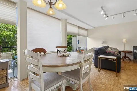 4 Horizon Road Fort Lee NJ 07024