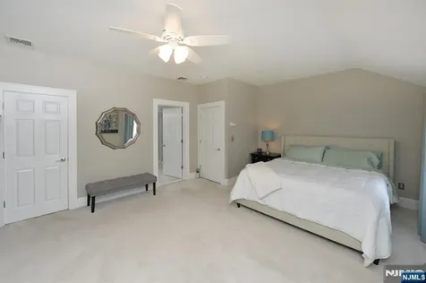 6 Long Avenue Mahwah NJ 07430