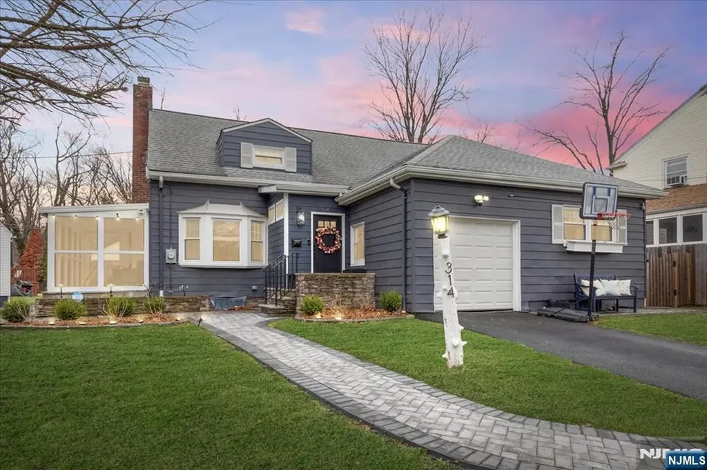 314 Carteret Terrace Orange NJ 07050