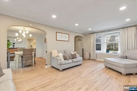 314 Carteret Terrace Orange NJ 07050