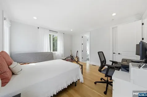 34 Dubois Avenue Alpine NJ 07620