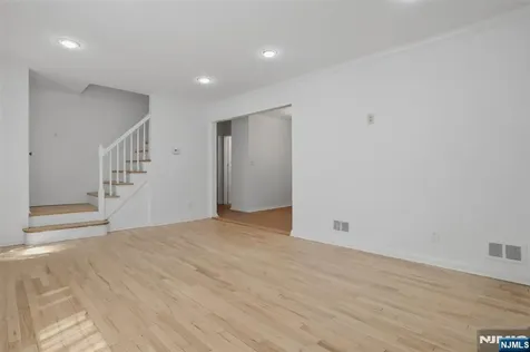 263 Genesee Avenue Englewood NJ 07631