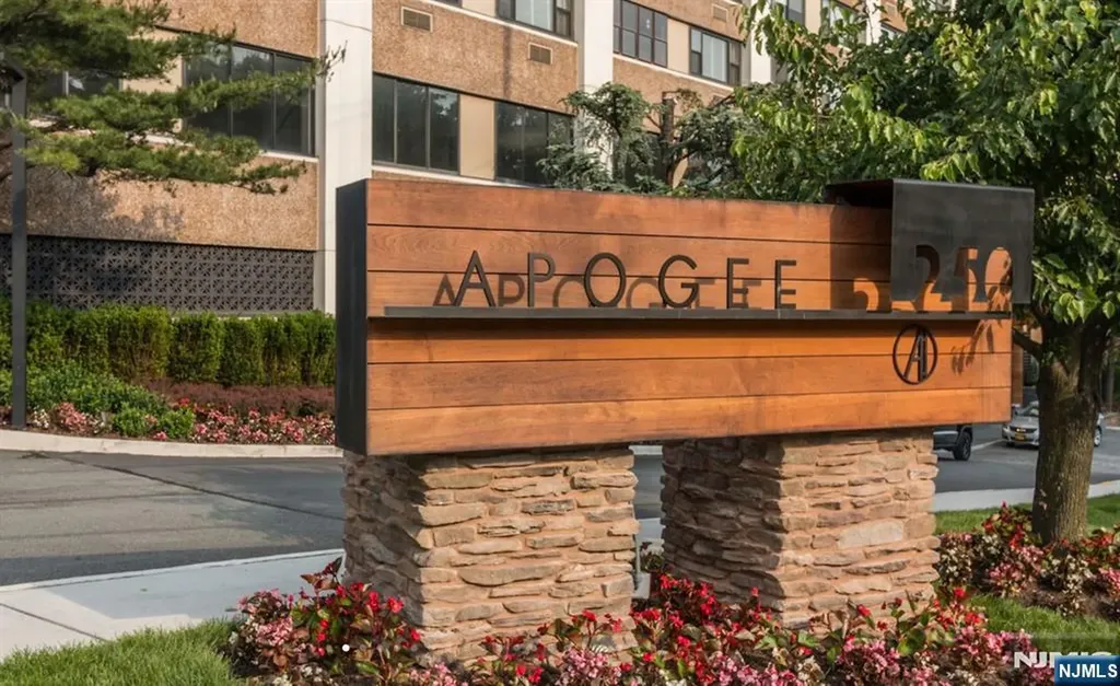 250 Gorge Road Cliffside Park NJ 07010