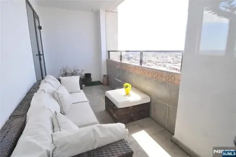 250 Gorge Road Cliffside Park NJ 07010