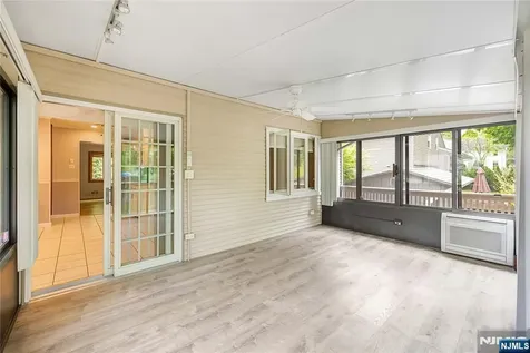 18 Dogwood Court Westwood NJ 07675