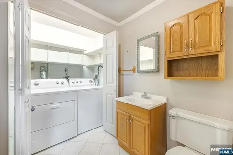 18 Dogwood Court Westwood NJ 07675
