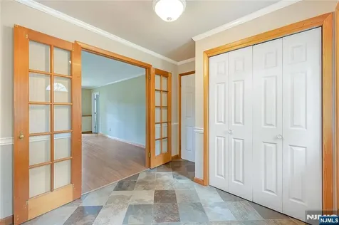 18 Dogwood Court Westwood NJ 07675