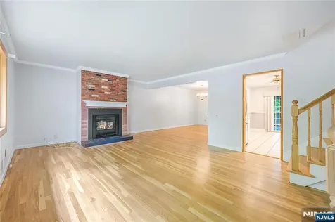 18 Dogwood Court Westwood NJ 07675