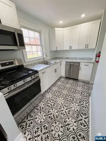 293 Elmwood Avenue Maplewood NJ 07040