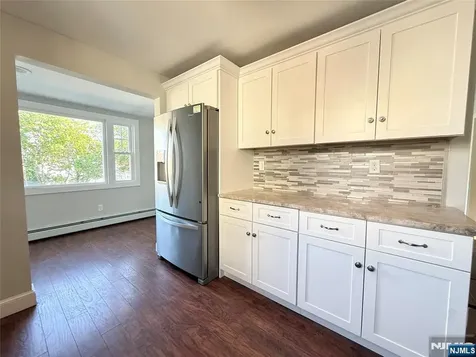 110 6th Street Wood Ridge NJ 07075