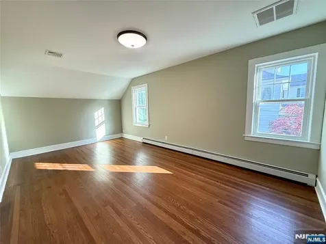 110 6th Street Wood Ridge NJ 07075