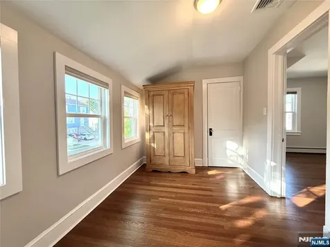110 6th Street Wood Ridge NJ 07075