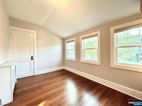 110 6th Street Wood Ridge NJ 07075