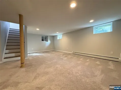 110 6th Street Wood Ridge NJ 07075