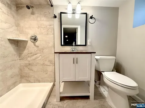 110 6th Street Wood Ridge NJ 07075
