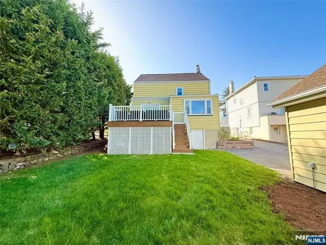 110 6th Street Wood Ridge NJ 07075