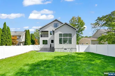 94 E Cedar Street Livingston NJ 07039