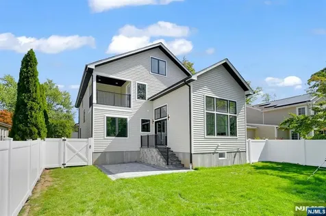 94 E Cedar Street Livingston NJ 07039
