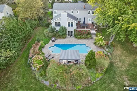 46 Van Blarcom Lane Wyckoff NJ 07481