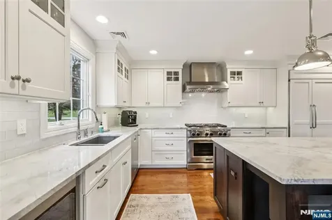 46 Van Blarcom Lane Wyckoff NJ 07481