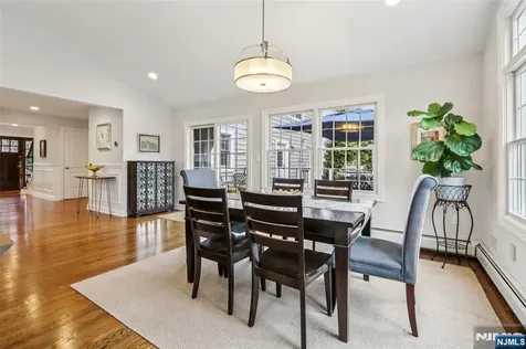46 Van Blarcom Lane Wyckoff NJ 07481