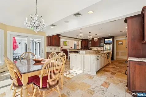 416 Devonshire Drive Franklin Lakes NJ 07417