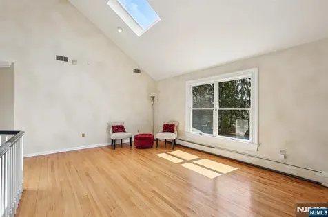 416 Devonshire Drive Franklin Lakes NJ 07417
