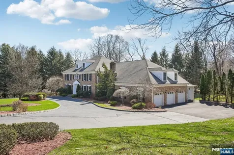 416 Devonshire Drive Franklin Lakes NJ 07417