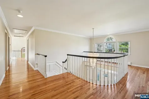 416 Devonshire Drive Franklin Lakes NJ 07417