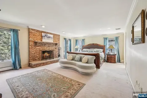 416 Devonshire Drive Franklin Lakes NJ 07417
