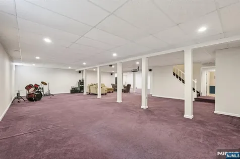 416 Devonshire Drive Franklin Lakes NJ 07417