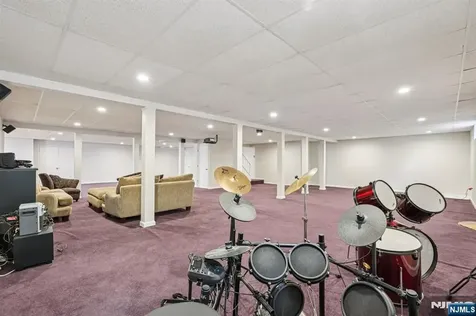 416 Devonshire Drive Franklin Lakes NJ 07417