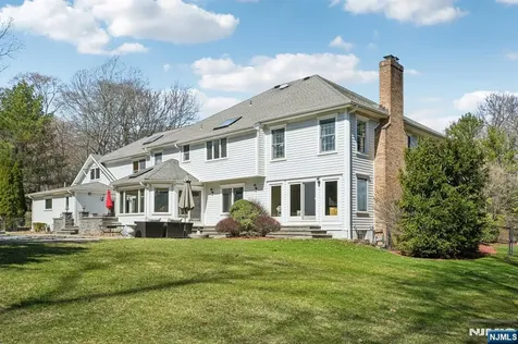 416 Devonshire Drive Franklin Lakes NJ 07417
