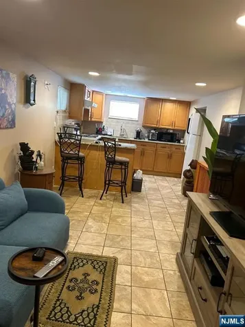 521 Olympia Avenue Cliffside Park NJ 07010