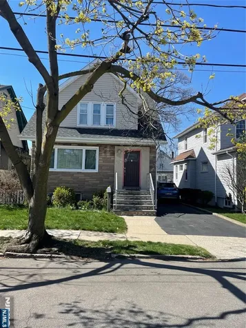 521 Olympia Avenue Cliffside Park NJ 07010