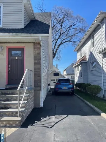 521 Olympia Avenue Cliffside Park NJ 07010