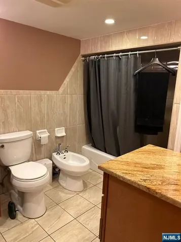 521 Olympia Avenue Cliffside Park NJ 07010