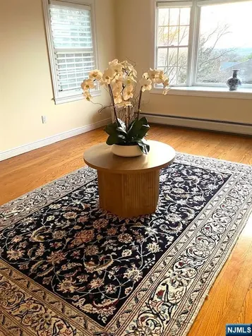 445 Pine Hill Road Leonia NJ 07605