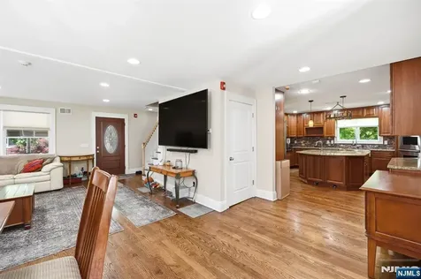 188 Doretta Street River Vale NJ 07675