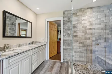 188 Doretta Street River Vale NJ 07675