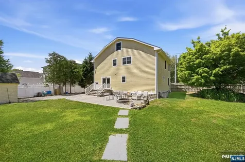 188 Doretta Street River Vale NJ 07675