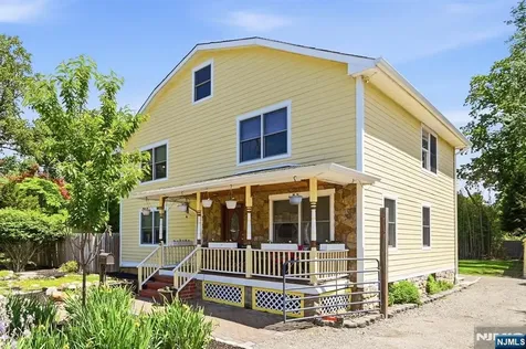 188 Doretta Street River Vale NJ 07675
